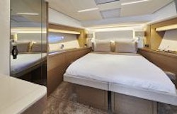 Prestige Yachts 590 Scissor Berth Cabin