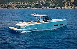 starboard side profile of pardo 43