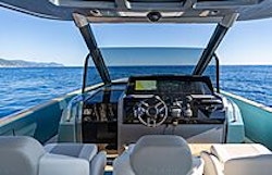 helm station of pardo 43