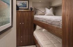 Viking Yachts 82 Stateroom Bunk Beds