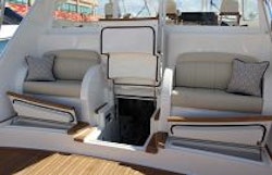 Viking Yachts 48 Sport Tower Day Hatch To Engine Room 
