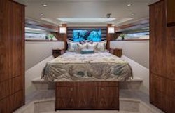 Viking 93 MY VIP