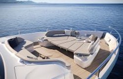 foredeck lounge with extra cusion