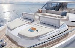 foredeck sunpad headrests facing opposite direction towards cockpit