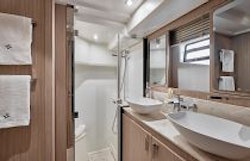 Prestige Yachts F4.9