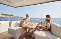 Prestige Yachts F4.9