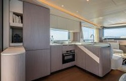 Absolute Yachts Navetta 62