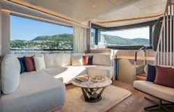 Absolute Yachts Navetta 62