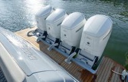 cold fusion white mercury v12 600hp outboards on valhalla v55sy