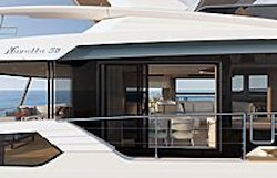 side salon door opened on navetta 58