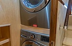 companionway washer dryer on viking 90