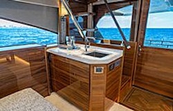 bar in salon of viking 90