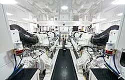 MTU Engines on viking 90 convertible