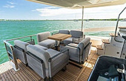 cockpit on used navetta 53