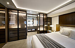 entrance-to-master-bath-prestige-m7-power-cat