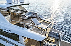 flybridge deck on absolute navetta 70 - used