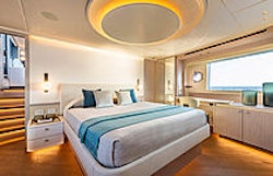 main cabin in absolute navetta 70 - used