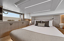 master cabin on prestige f4-3