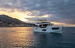navetta 50 at sunrise with mountain in background