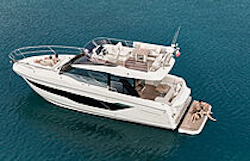 Prestige Yachts F4.3