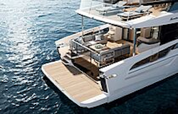 swim platform on the navetta 66