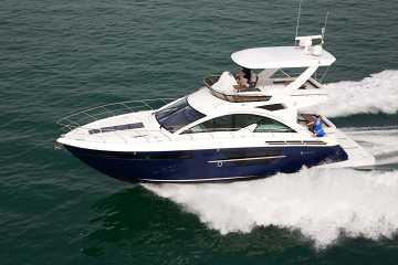 Cruisers Yachts 54 Cantius Flybridge