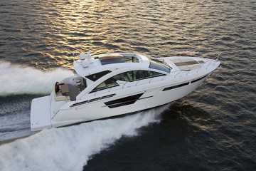 Cruisers Yachts 54 Cantius