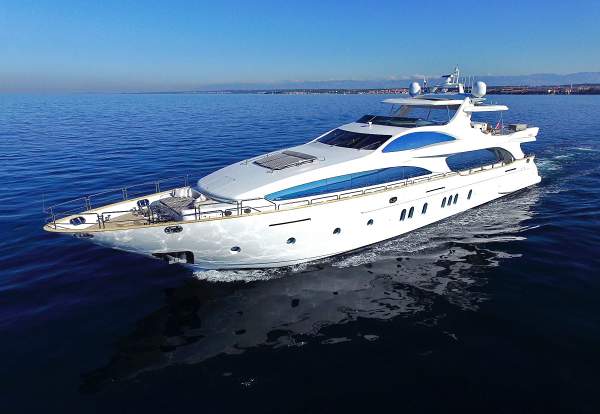 70 foot azimut yacht