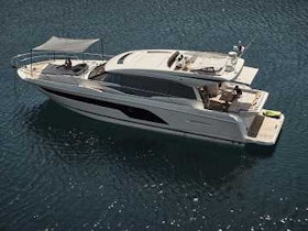 Prestige Yachts 590S