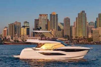 Prestige Yachts F4.9