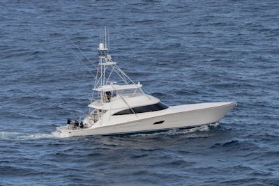 Viking Yachts 90 Convertible
